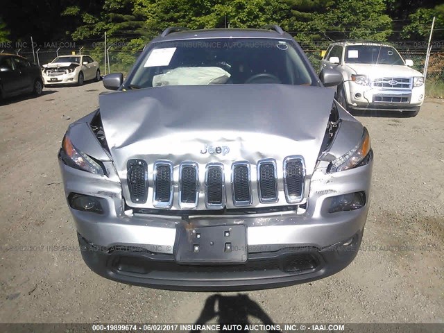 1C4PJMCS2GW271522 - 2016 JEEP CHEROKEE LATITUDE Gümüş foto 6