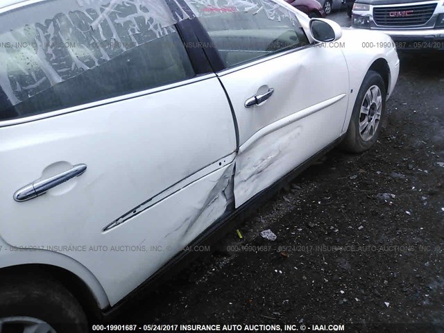 2G4WC582471216979 - 2007 BUICK LACROSSE CX WHITE photo 6