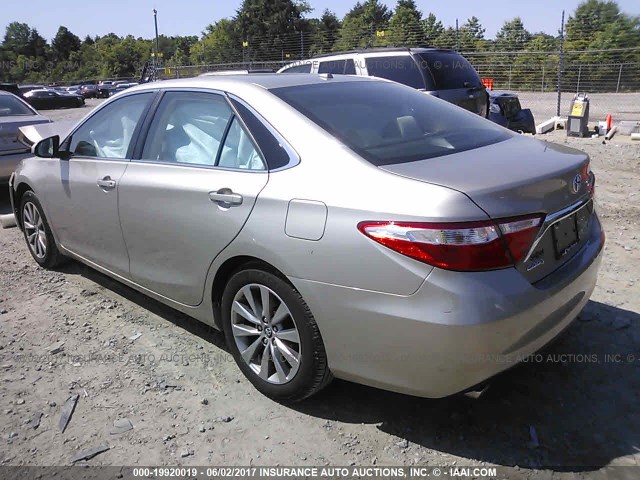 4T1BK1FK9GU573673 - 2016 TOYOTA CAMRY XSE/XLE Qızıl foto 3