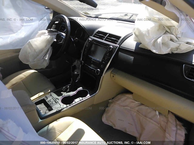 4T1BK1FK9GU573673 - 2016 TOYOTA CAMRY XSE/XLE Qızıl foto 5