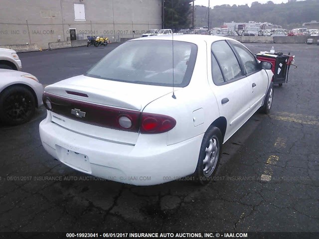 1G1JF52F357101316 - 2005 CHEVROLET CAVALIER LS WHITE photo 4