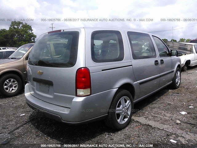 1GNDV03L85D266303 - 2005 CHEVROLET UPLANDER SILVER photo 4