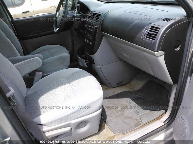 1GNDV03L85D266303 - 2005 CHEVROLET UPLANDER SILVER photo 5