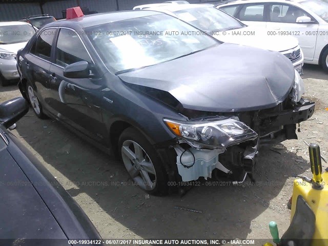 4T1BD1FK6EU119632 - 2014 TOYOTA CAMRY HYBRID/LE/XLE 灰色 照片 1