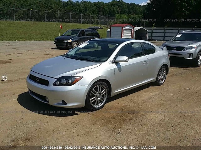JTKDE3B77A0309084 - 2010 TOYOTA SCION TC 银色 照片 2