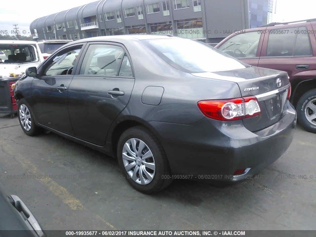 2T1BU4EE7CC794191 - 2012 TOYOTA COROLLA S/LE GRAY photo 3