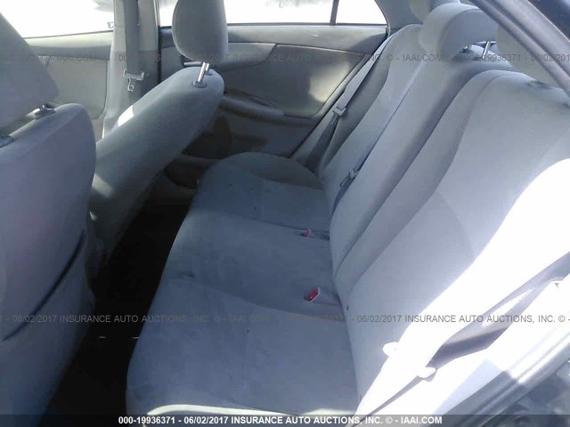 1NXBU4EE4AZ187189 - 2010 TOYOTA COROLLA S/LE/XLE GRAY photo 8