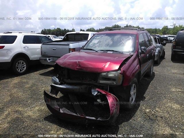 1GNDS13S822282563 - 2002 CHEVROLET TRAILBLAZER  RED photo 6