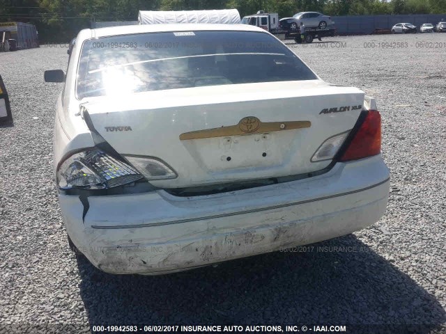 4T1BF28B9YU055927 - 2000 TOYOTA AVALON XL/XLS WHITE photo 6