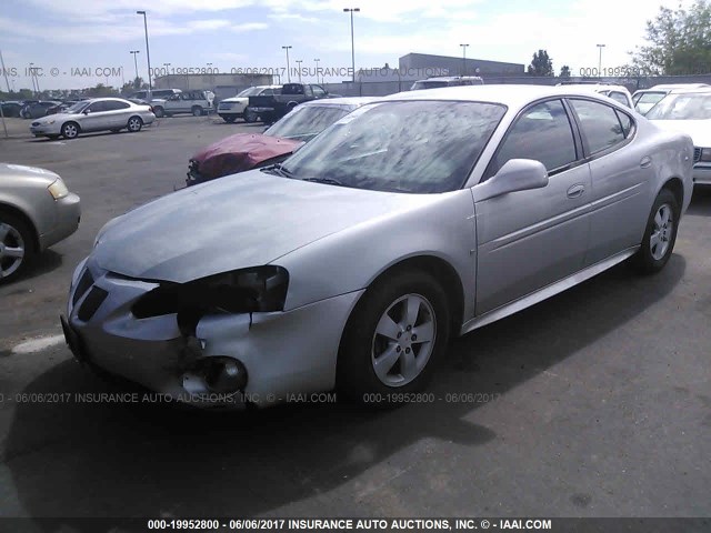 2G2WP552561303225 - 2006 PONTIAC GRAND PRIX SILVER photo 2