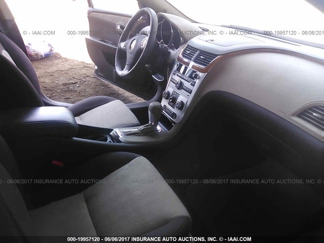 1G1ZC5E15BF243003 - 2011 CHEVROLET MALIBU 1LT 黑色 照片 5