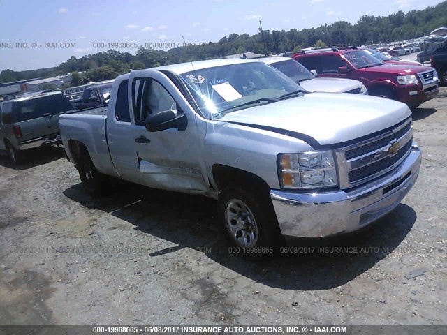 1GCRCREAXCZ142473 - 2012 CHEVROLET SILVERADO C1500  LS SILVER photo 1