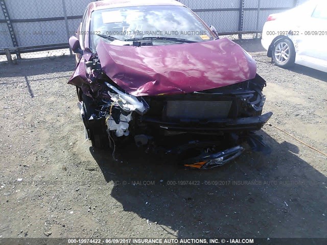 KNAFK4A69G5585931 - 2016 KIA FORTE LX RED photo 6