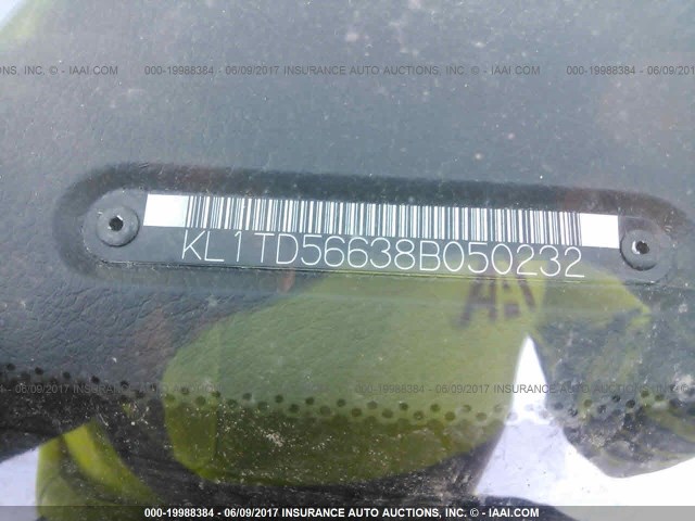 KL1TD56638B050232 - 2008 CHEVROLET AVEO LS WHITE photo 9