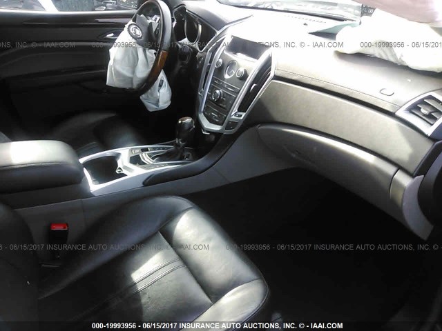 3GYFNDEY9AS545782 - 2010 CADILLAC SRX LUXURY COLLECTION BLACK photo 5