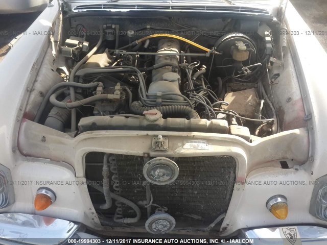 280SEL017265 - 1969 MERCEDES-BENZ 280 CREAM photo 10