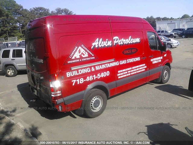 WD3PE7DC6FP171374 - 2015 MERCEDES-BENZ SPRINTER 2500 RED photo 4