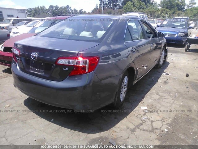 4T1BF1FK2EU470743 - 2014 TOYOTA CAMRY L/SE/LE/XLE 灰色 照片 4