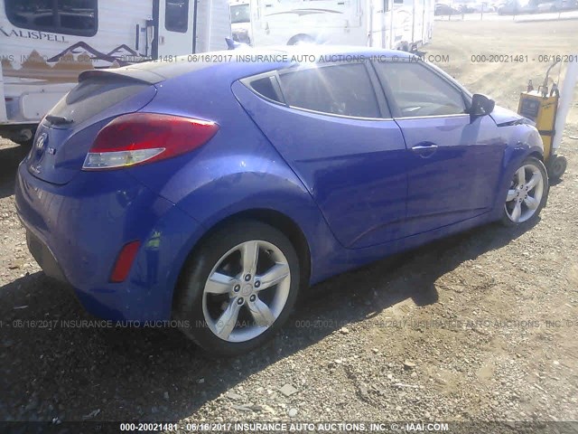 KMHTC6AD7CU042974 - 2012 HYUNDAI VELOSTER BLUE photo 4