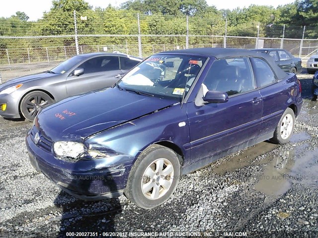 3VWDC21V81M812625 - 2001 VOLKSWAGEN CABRIO GLX ლურჯი ფოტო 2