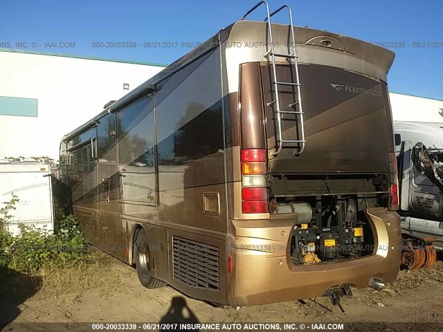 4VZBR1J976C053799 - 2006 FLEETWOOD REVO  BROWN photo 3