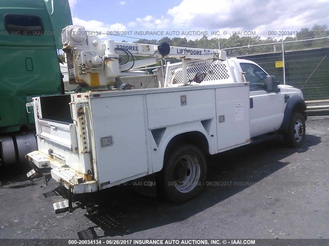 1FDAF4HR9AEA44947 - 2010 FORD F450 WHITE photo 4