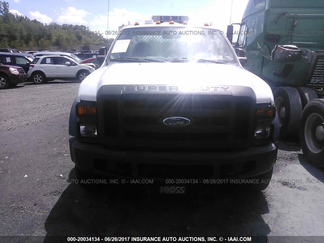 1FDAF4HR9AEA44947 - 2010 FORD F450 WHITE photo 6