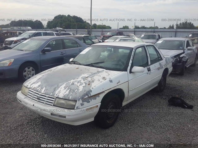 1G1LD5545SY291800 - 1995 CHEVROLET CORSICA WHITE photo 2