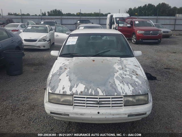 1G1LD5545SY291800 - 1995 CHEVROLET CORSICA WHITE photo 6