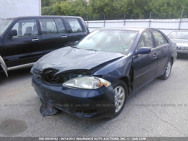 4T1BE30K33U171153 - 2003 TOYOTA CAMRY LE/XLE/SE ლურჯი ფოტო 2