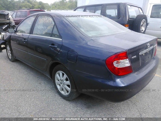 4T1BE30K33U171153 - 2003 TOYOTA CAMRY LE/XLE/SE ლურჯი ფოტო 3