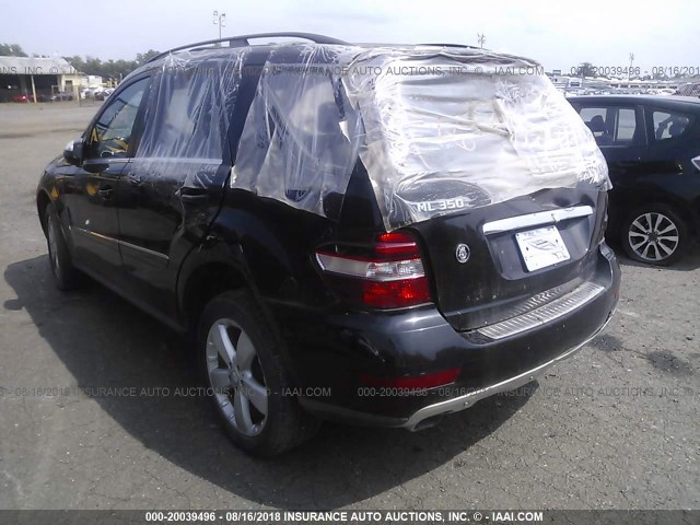 4JGBB8GB3AA589156 - 2010 MERCEDES-BENZ ML 350 4MATIC BLACK photo 3