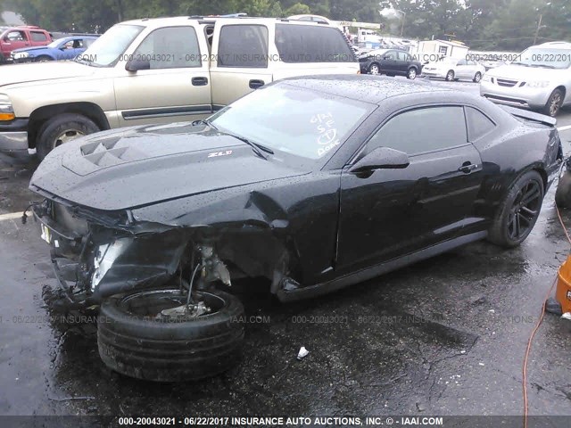 2G1FL1EP1D9803160 - 2013 CHEVROLET CAMARO ZL1 黑色 照片 2