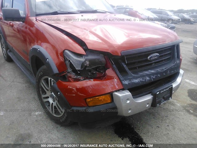 1FMEU73E57UB26671 - 2007 FORD EXPLORER XLT ORANGE photo 6