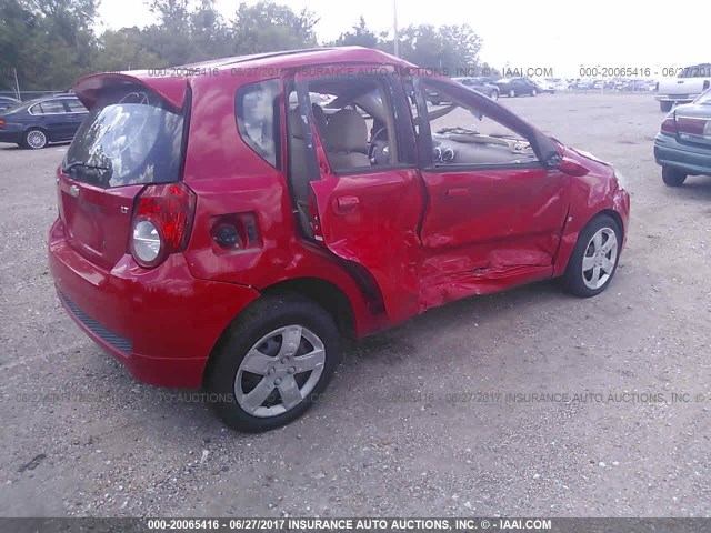 KL1TG66E09B392873 - 2009 CHEVROLET AVEO LT RED photo 4