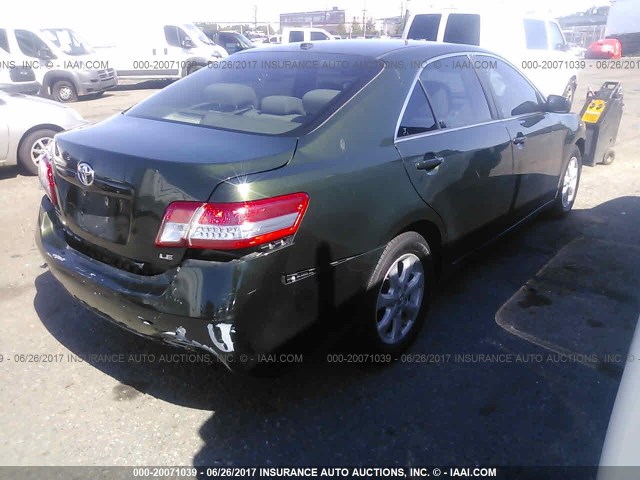4T1BF3EK8BU732161 - 2011 TOYOTA CAMRY SE/LE/XLE GREEN photo 4