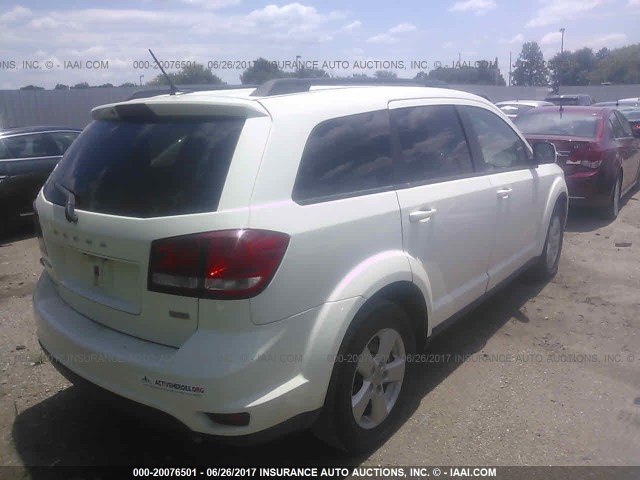 3C4PDCBG6CT187377 - 2012 DODGE JOURNEY SXT WHITE photo 4