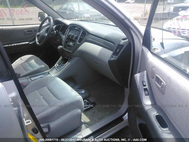 JTEHF21A930099096 - 2003 TOYOTA HIGHLANDER LIMITED SILVER photo 5