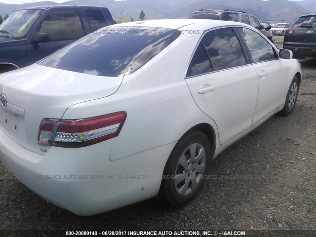 4T4BF3EK6BR110051 - 2011 TOYOTA CAMRY SE/LE/XLE WHITE photo 4