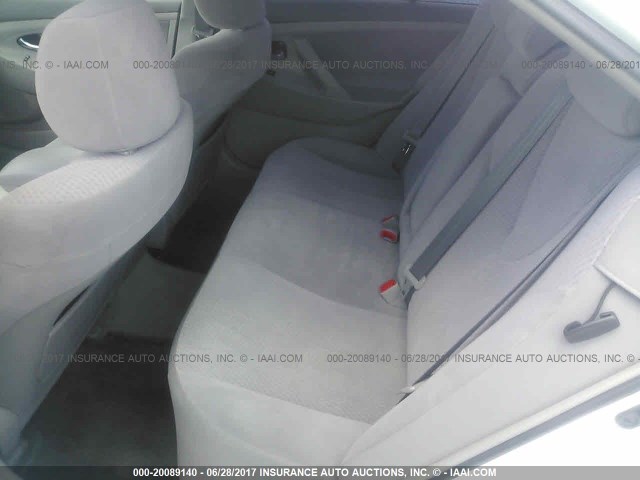 4T4BF3EK6BR110051 - 2011 TOYOTA CAMRY SE/LE/XLE WHITE photo 8
