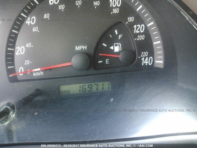 JTDBF30K820002981 - 2002 TOYOTA CAMRY LE/XLE/SE მწვანე ფოტო 7