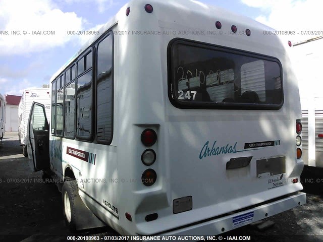 1FDWE35L15HA77383 - 2005 FORD ECONOLINE E350 SUPER DUTY CTWAY VAN WHITE photo 3