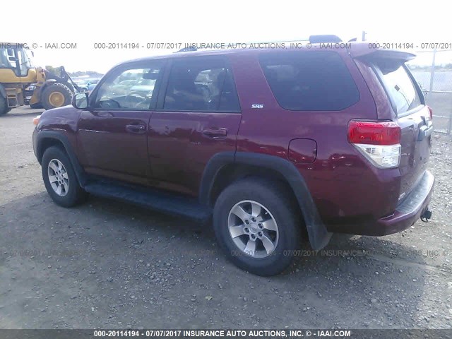 JTEBU5JR6B5036767 - 2011 TOYOTA 4RUNNER SR5/LIMITED/TRAIL MAROON photo 3