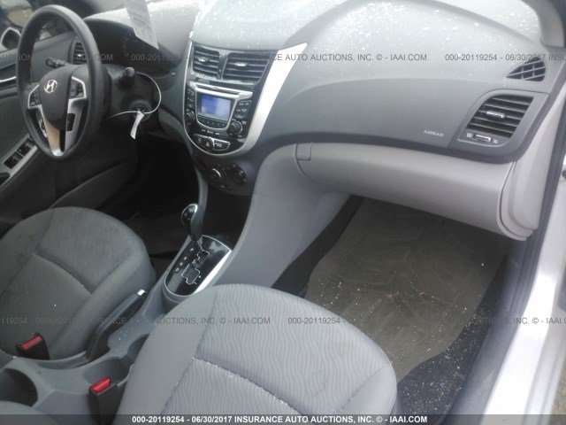 KMHCU4AE0CU146992 - 2012 HYUNDAI ACCENT GLS/GS/SE SILVER photo 5