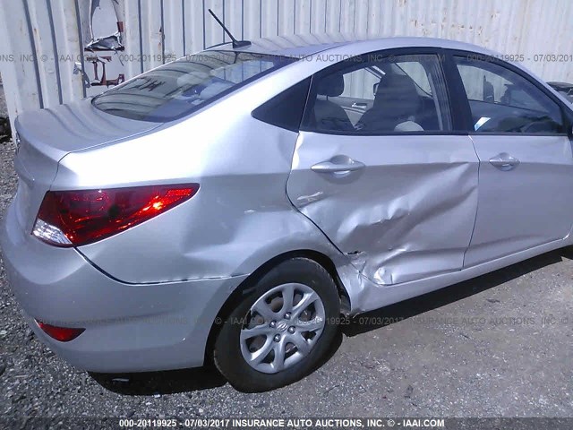 KMHCT4AE4CU162468 - 2012 HYUNDAI ACCENT GLS/GS SILVER photo 6