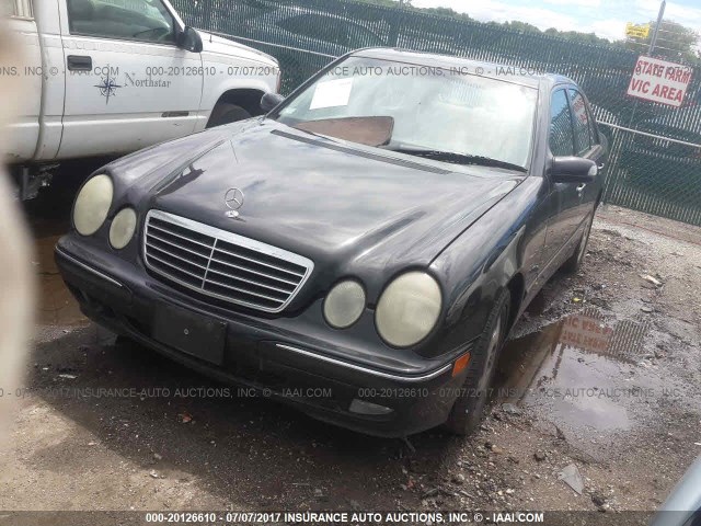 WDBJF70J21B299015 - 2001 MERCEDES-BENZ E 430 BLACK photo 2