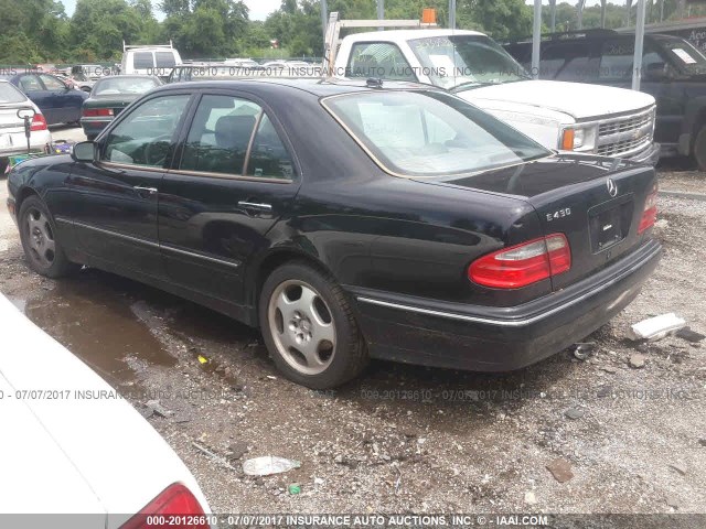 WDBJF70J21B299015 - 2001 MERCEDES-BENZ E 430 BLACK photo 3