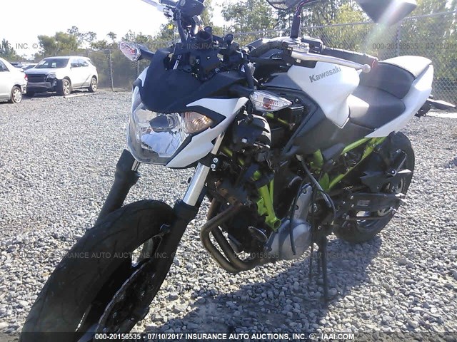 JKAEREG18HDA00451 - 2017 KAWASAKI ER650 G WHITE photo 1