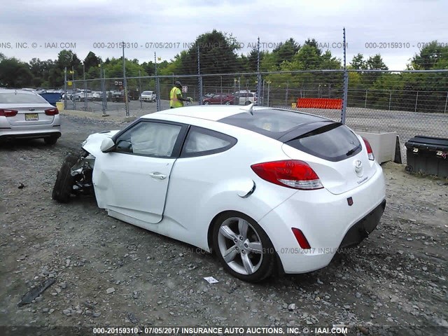 KMHTC6AD4DU133816 - 2013 HYUNDAI VELOSTER WHITE photo 3