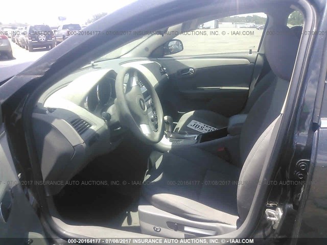 1G1ZB5E01CF267830 - 2012 CHEVROLET MALIBU LS შავი ფოტო 10